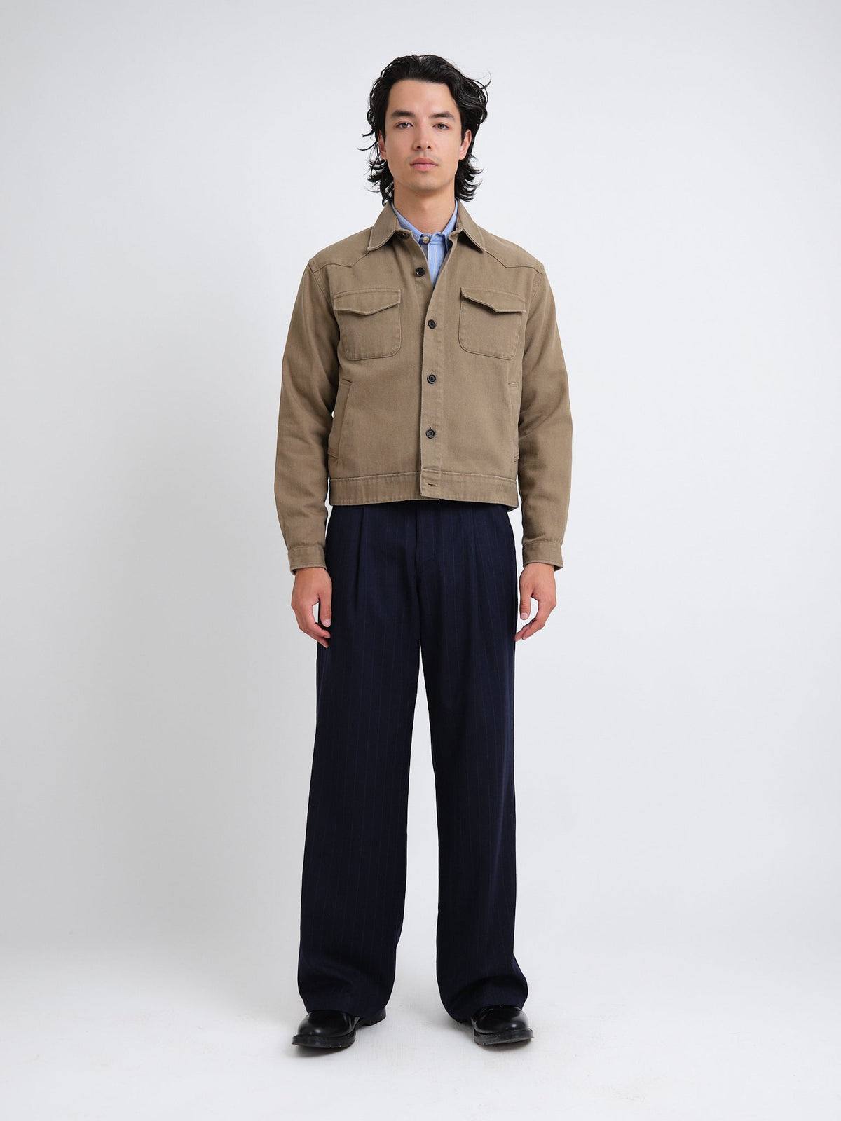 Short Cotton Twill Jacket with Spear Collar and Four Pockets