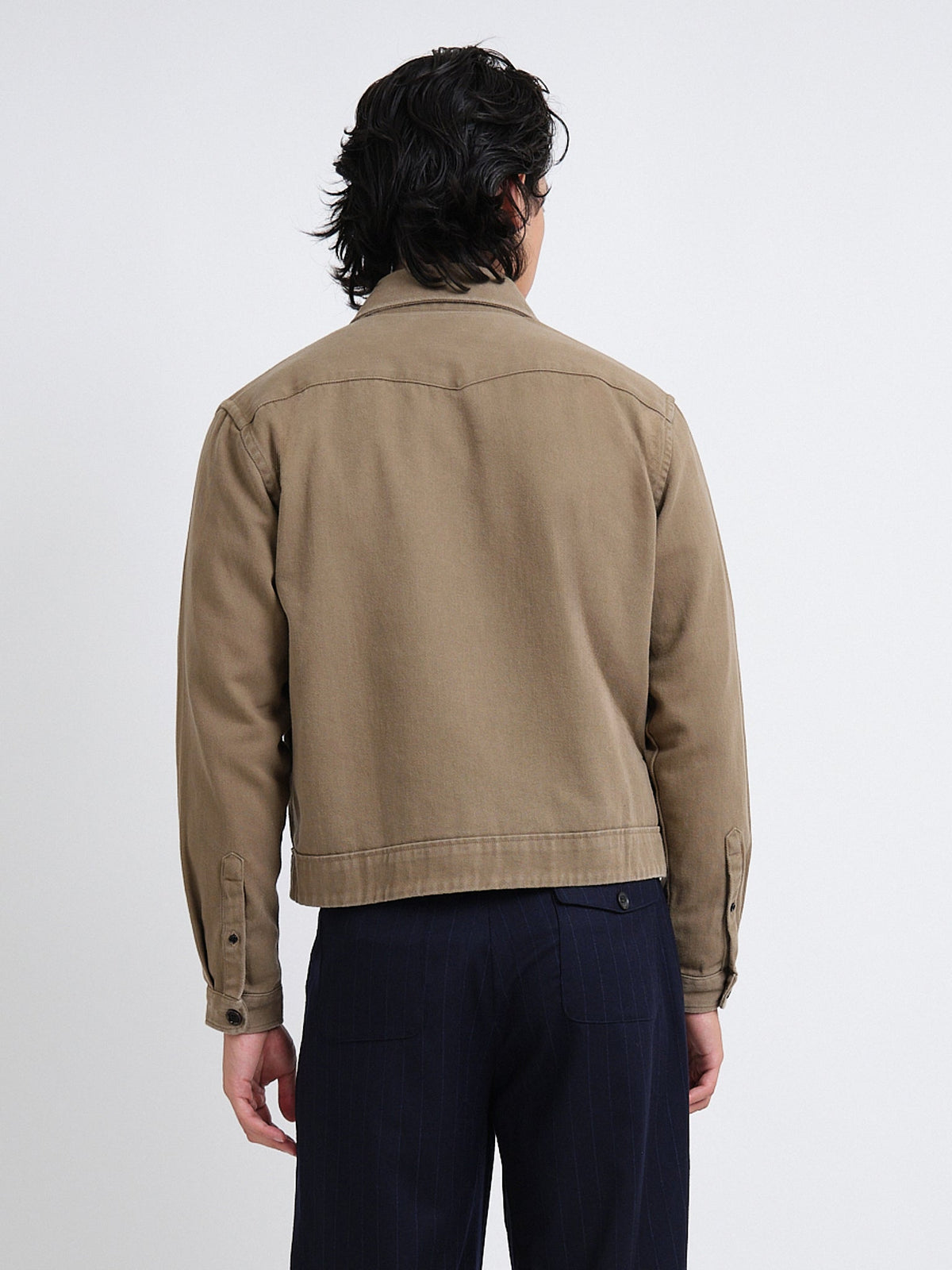 Short Cotton Twill Jacket with Spear Collar and Four Pockets