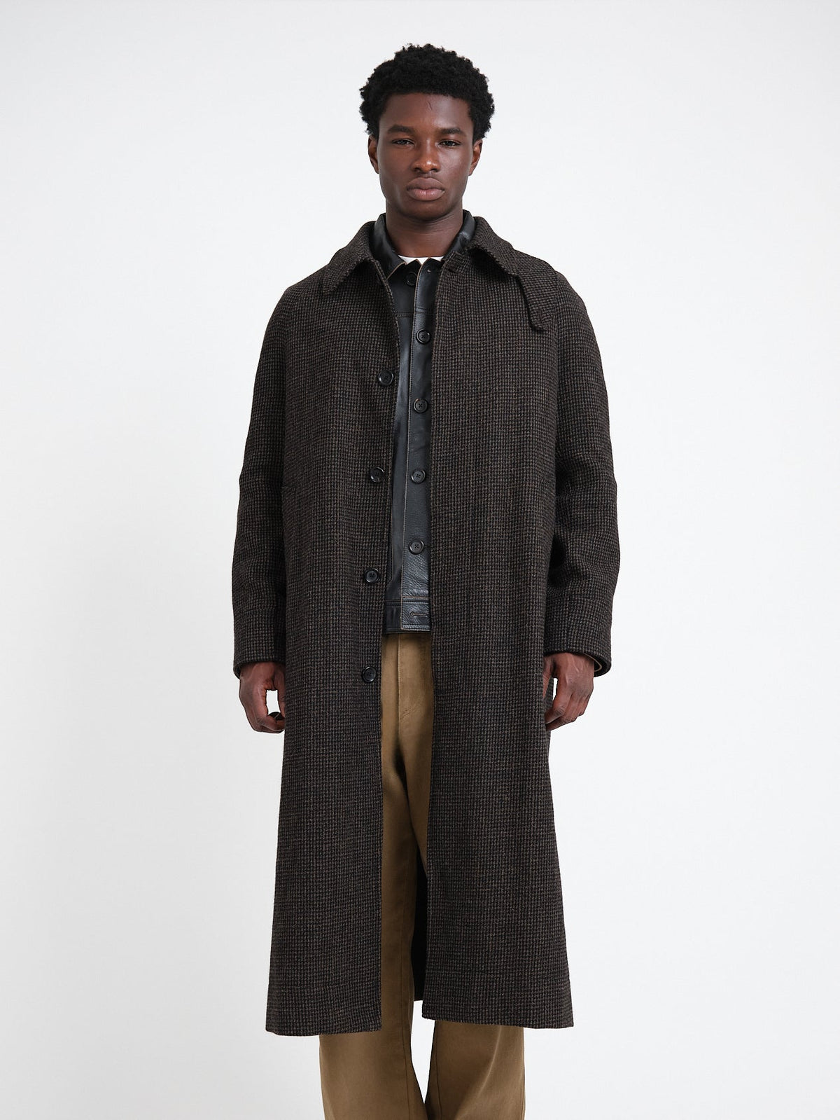Wool-Cotton Blend Overcoat with Raglan Sleeve and Houndstooth Pattern