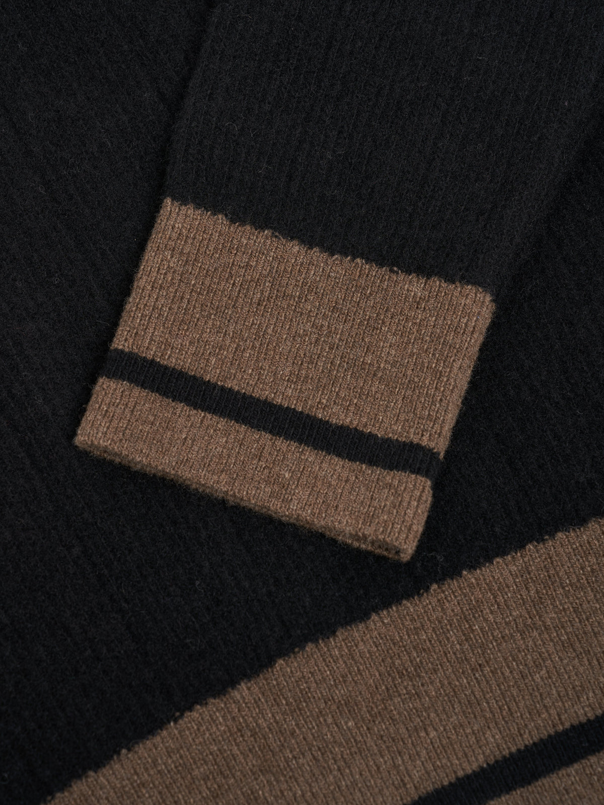 V-Neck Wool Jumper with Contrast Trim in Black