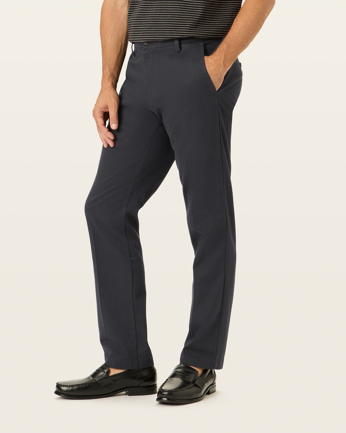Straight Fit Pants with Stretch Fabric and Wrinkle-Resistant Treatment