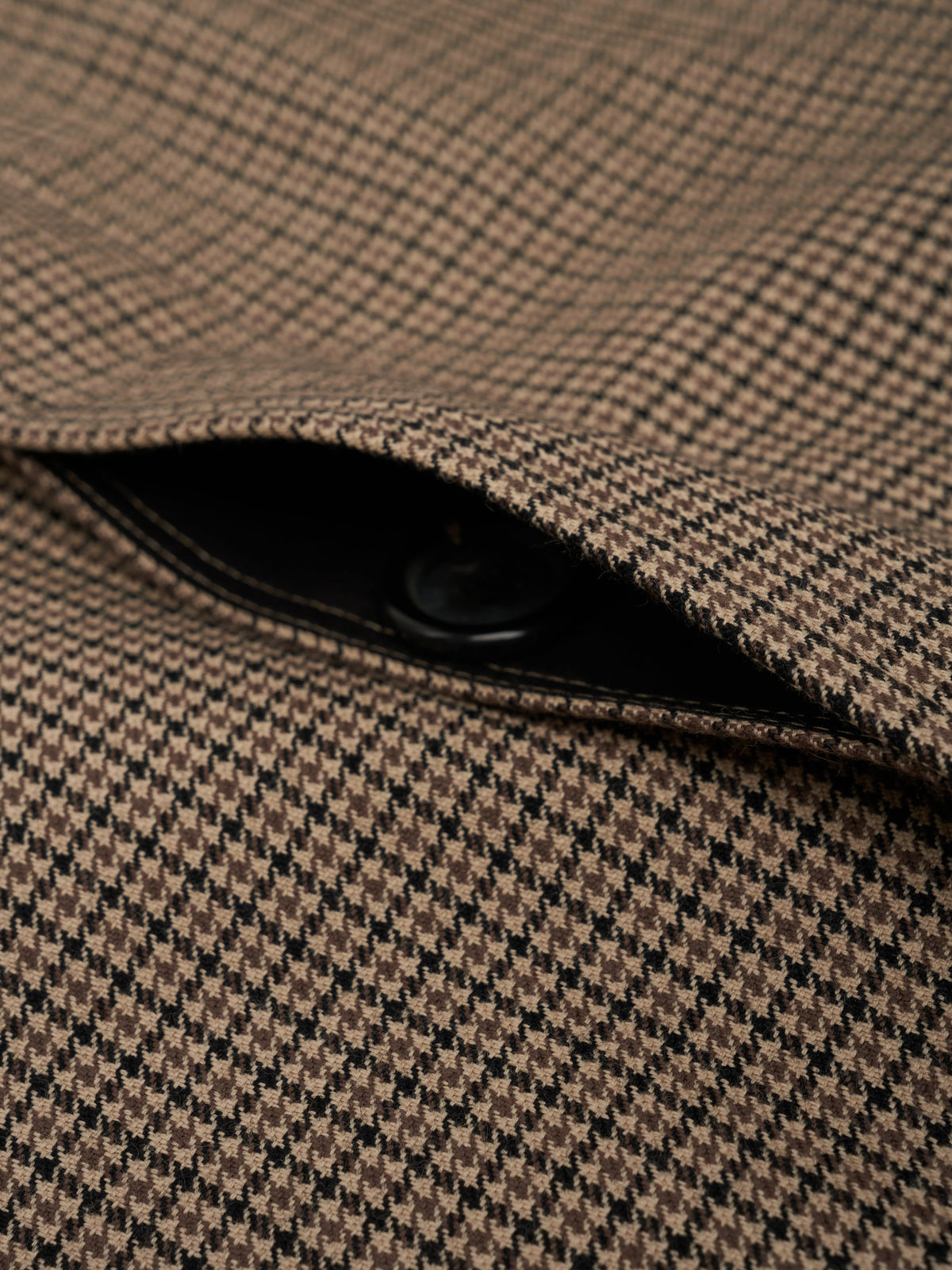 Beige Houndstooth Overcoat with Cotton Wool Blend and Spread Collar