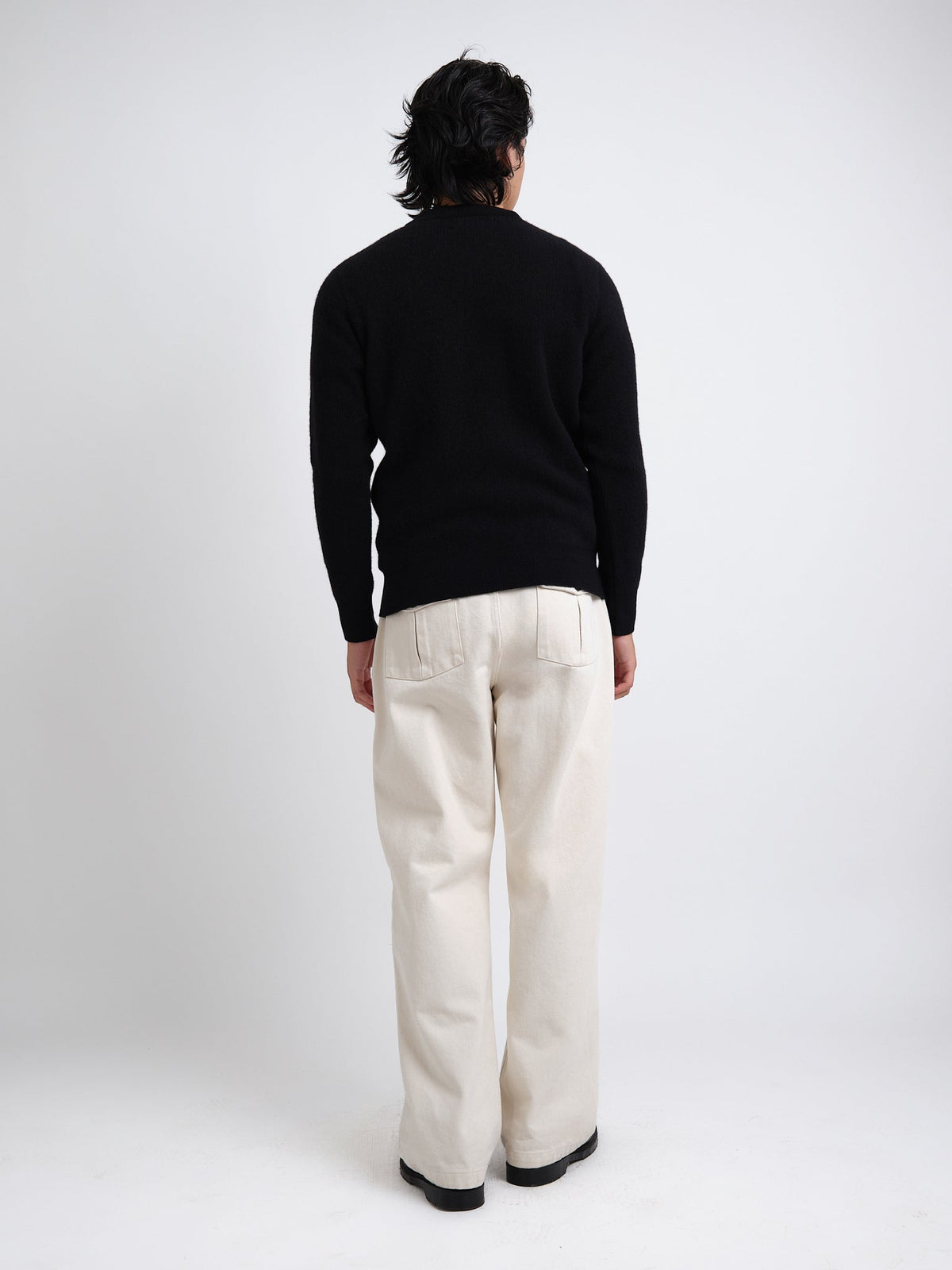Extrafine Wool Pullover Sweater with Ribbed Collar and Elastic Waist, Black