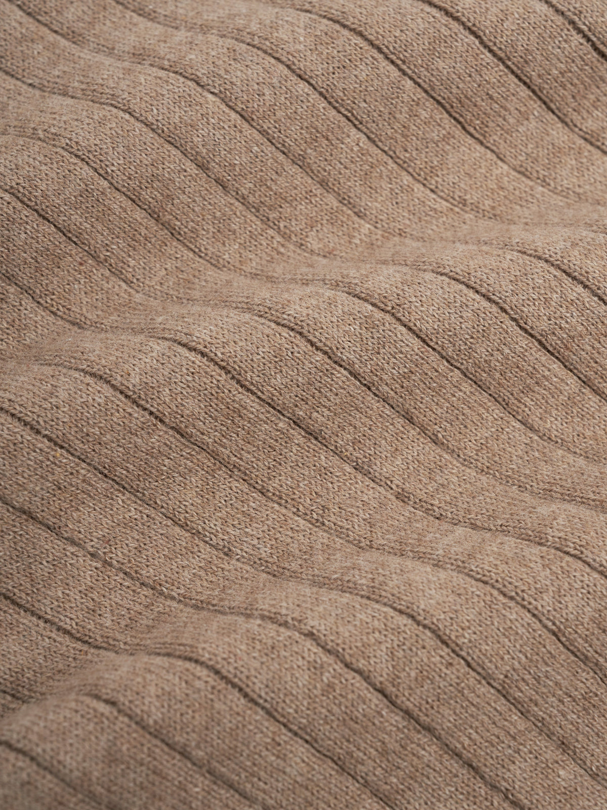 Long-Sleeve Knitted Polo Shirt with Organic Cotton and Soft Ribbed Collar, Sand