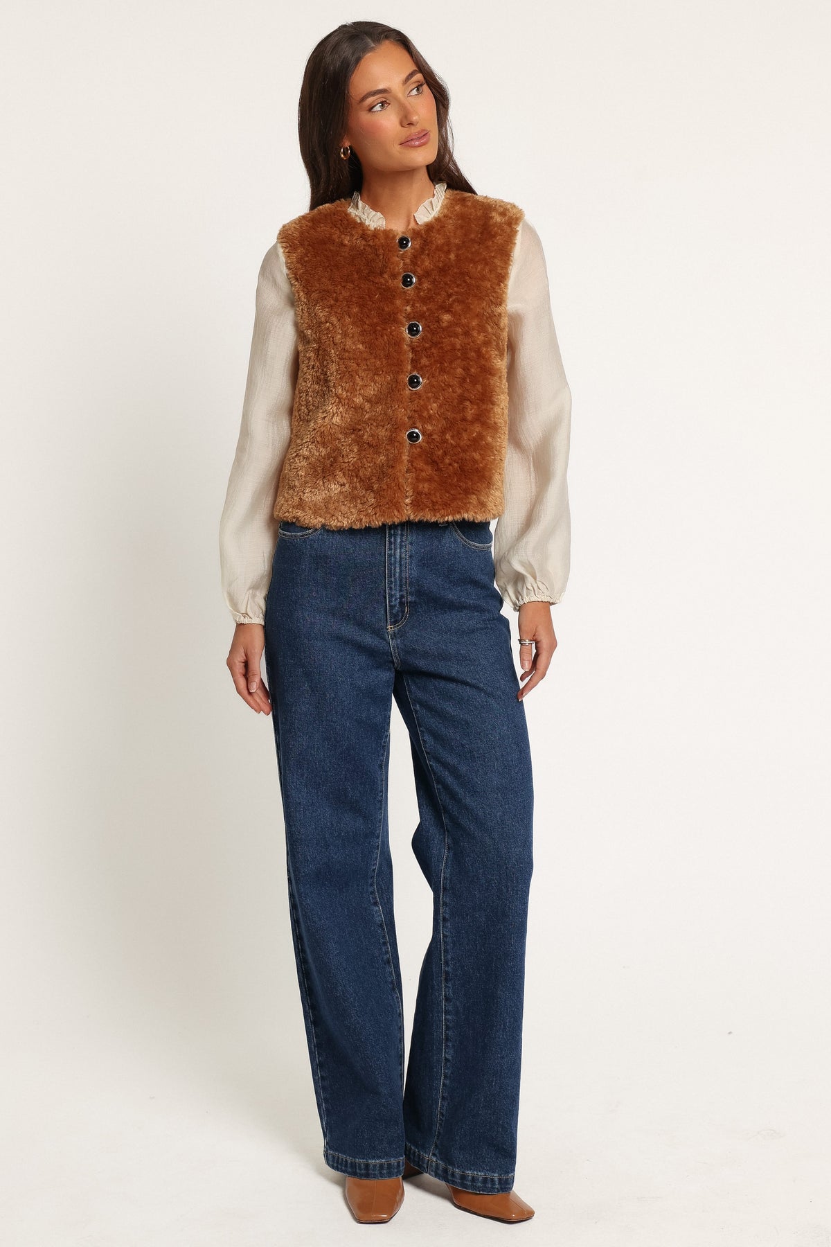 OUTERWEAR Beslie Sherpa Vest - Camel
