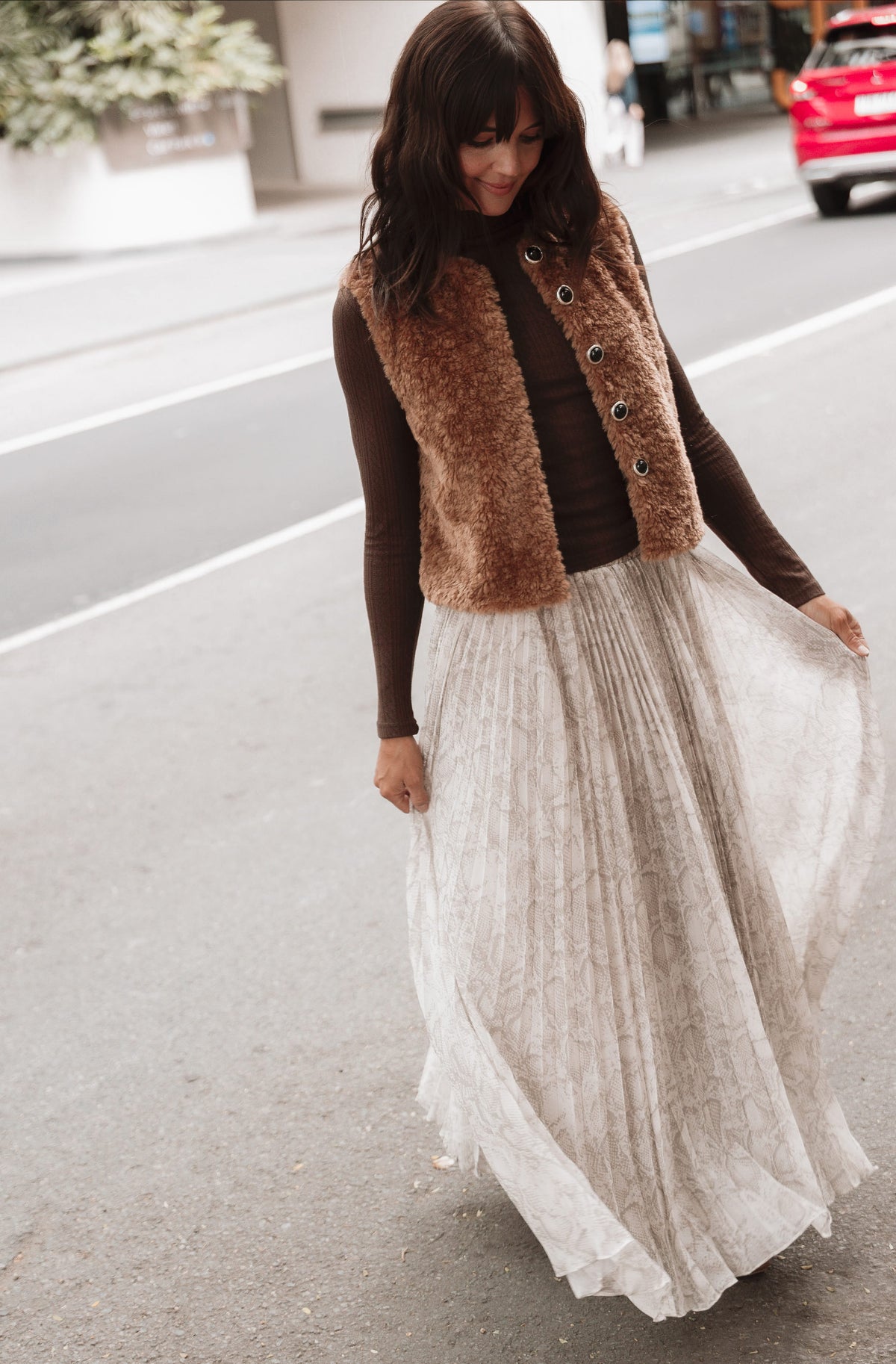 OUTERWEAR Beslie Sherpa Vest - Camel